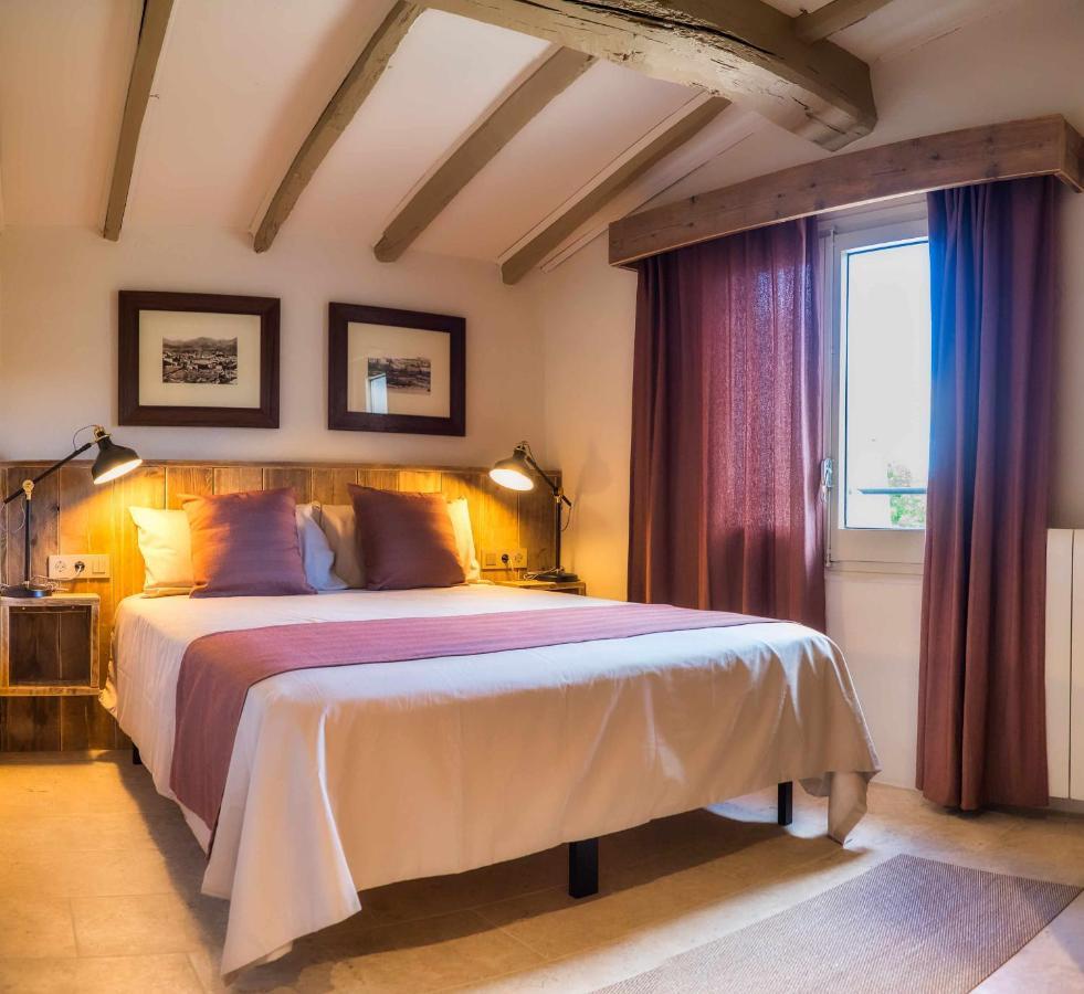 הוילה El Molino De Besalu Casa Con Jardin מראה חיצוני תמונה