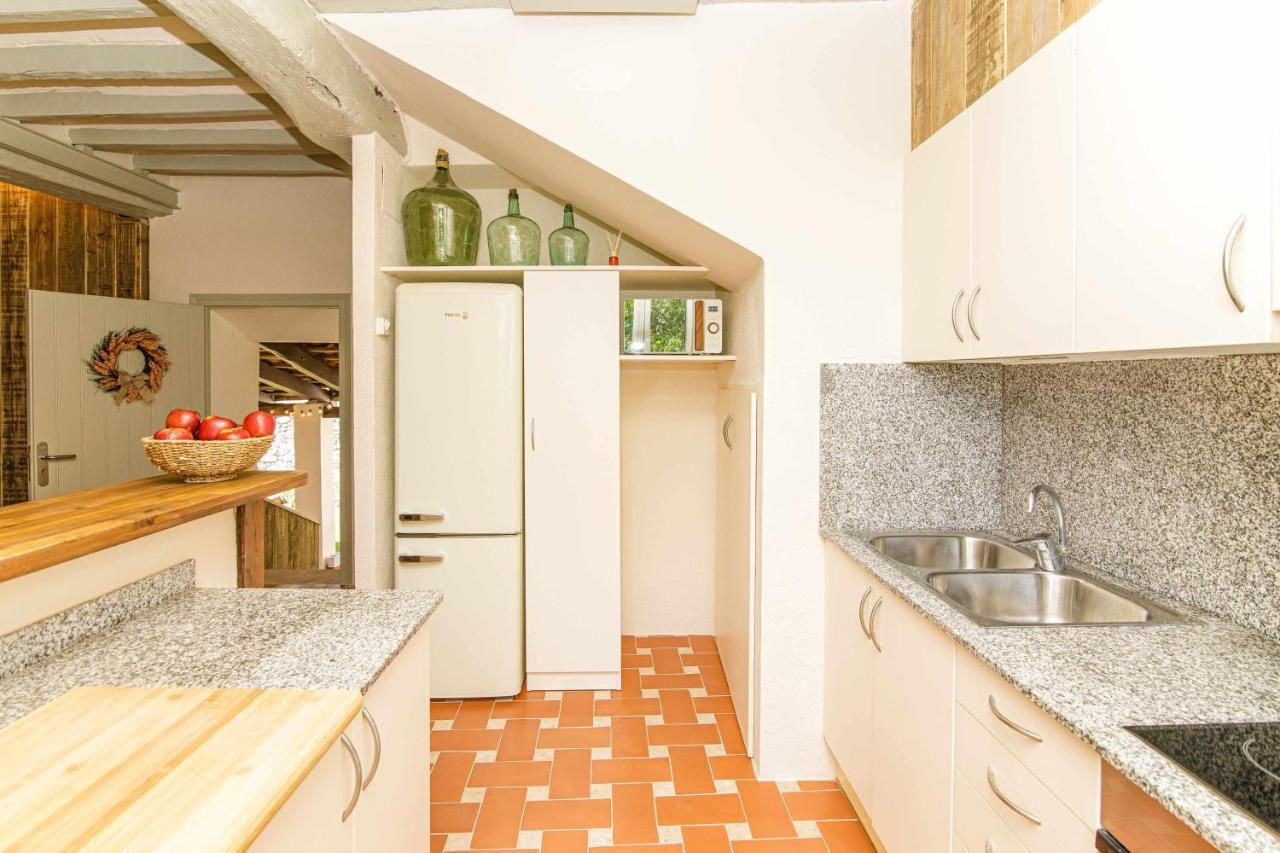 הוילה El Molino De Besalu Casa Con Jardin מראה חיצוני תמונה